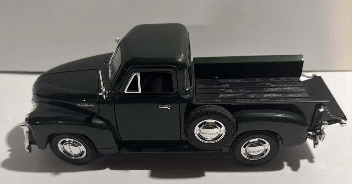 【レア•新品】シボレー3100 1953 1/18 ピックアップMIRA製 レア•新品】シボレー3100 1953 1/18 ピックアップMIRA製 MIRA-SPAIN