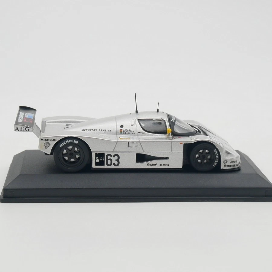 ixo 1:43 SAUBER C9/88 1989 24h 24h Le Mans Diecast Car Model Metal Toy Vehicle - Image 3 of 4