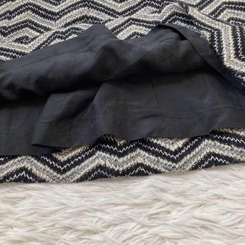 CHANEL Tweed Skirt Coco Mark Geometric Wool Black White Size 38 104986K Authen - Picture 6 of 10