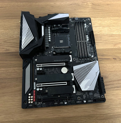 AMD X570 AORUS ULTRA Motherboard DDR4 AM4 - Neuwertig