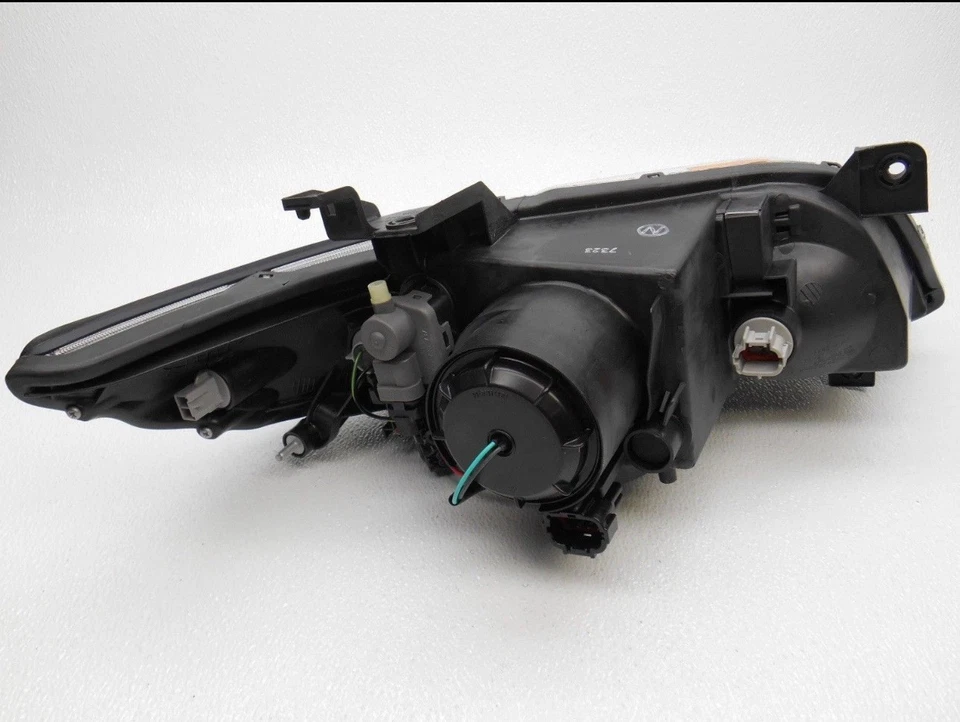 Nuevo faro izquierdo HID Infiniti FX35 FX45 2003-2008 26060-CG026 Foto 3 de 4