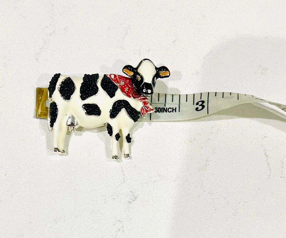Vintage NAPIER Cow Brooch Pin White and Black Enamel, Gold Rhinestones, EUC - Image 4 of 4
