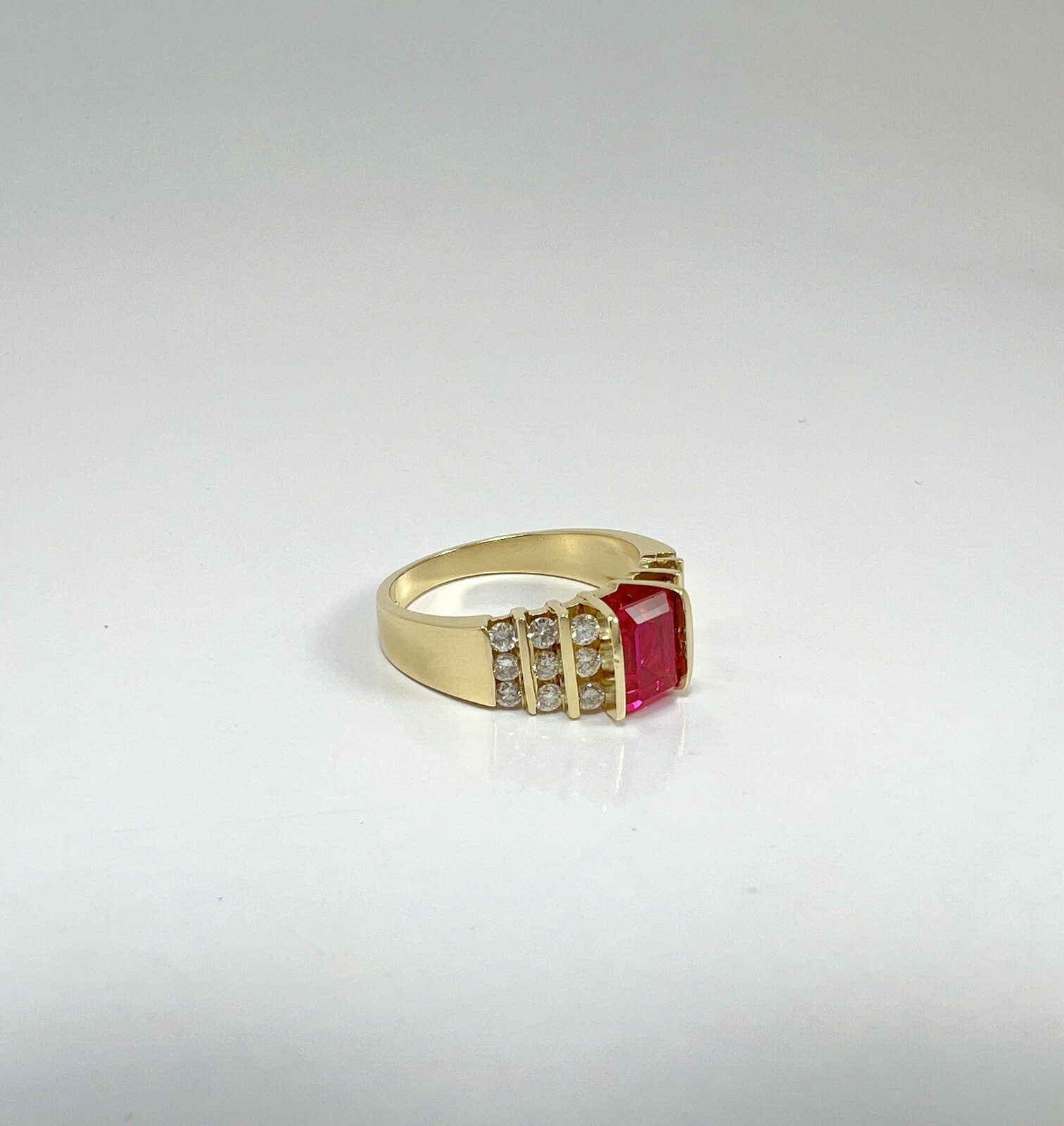 Women’s Rectangular 1ct Ruby &Diamond Ring Size 7… - image 6