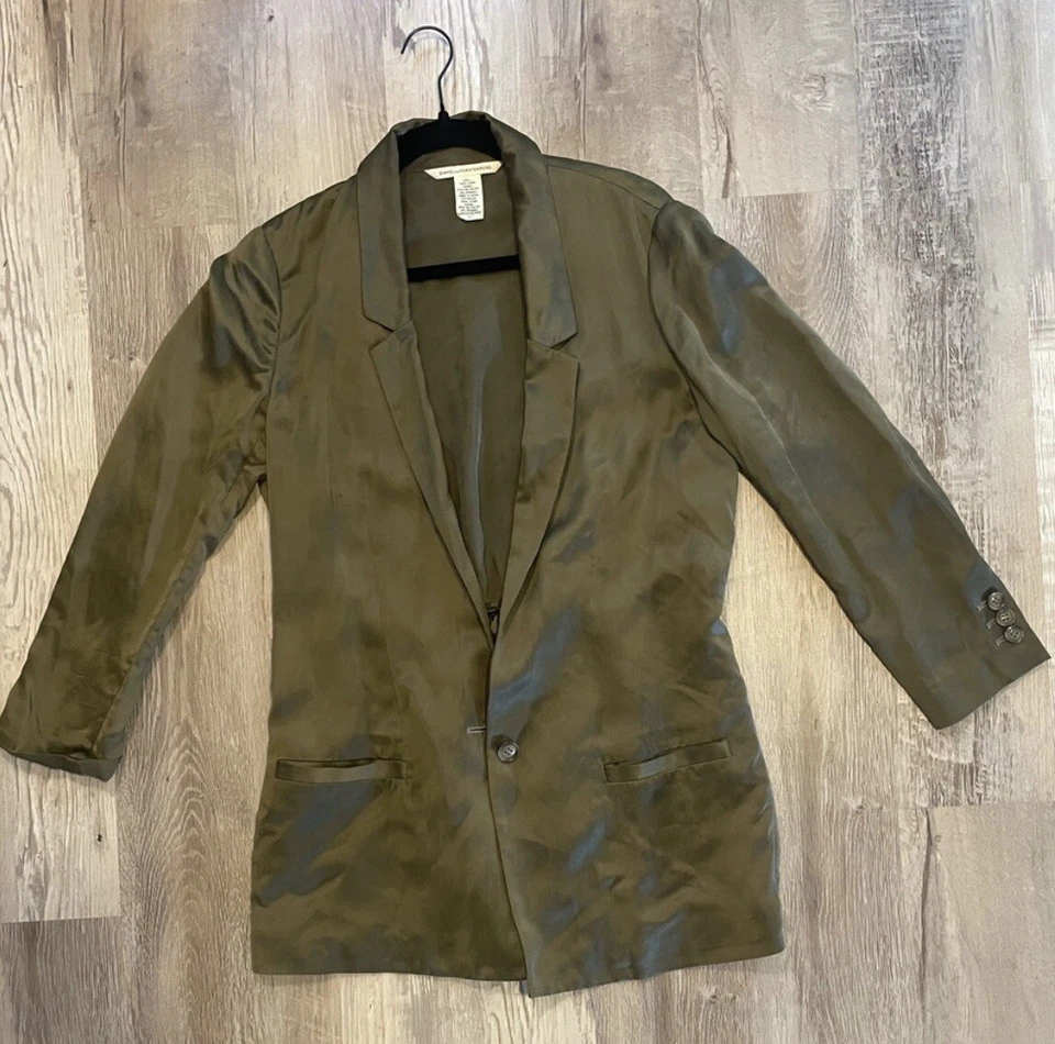 Blazer Diane Von Furstenberg Verde Oliva Seda Y2K Vintage Manga Botón Cintura Foto 3 de 4