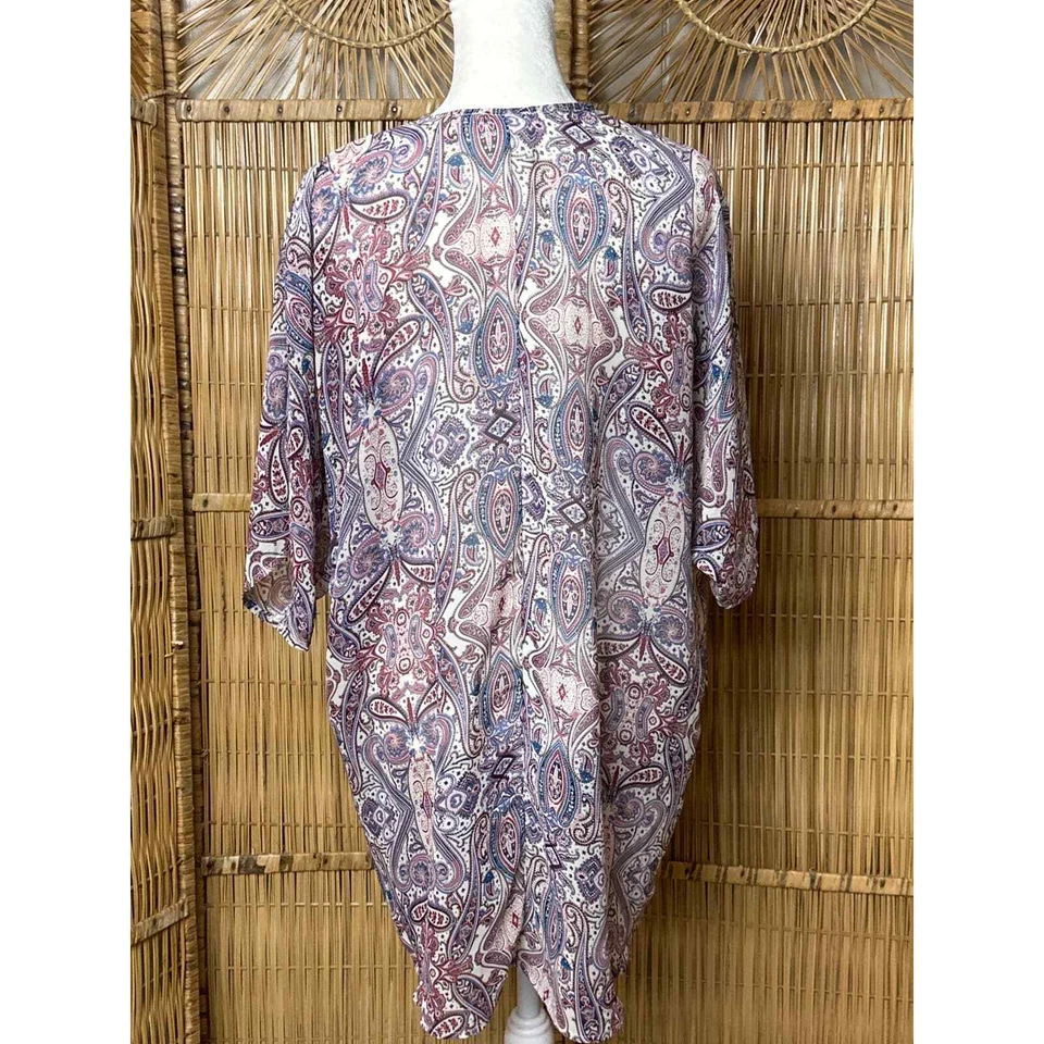 Kimono para mujer Cherry On Top 1X estampado cachemir transparente Foto 4 de 4