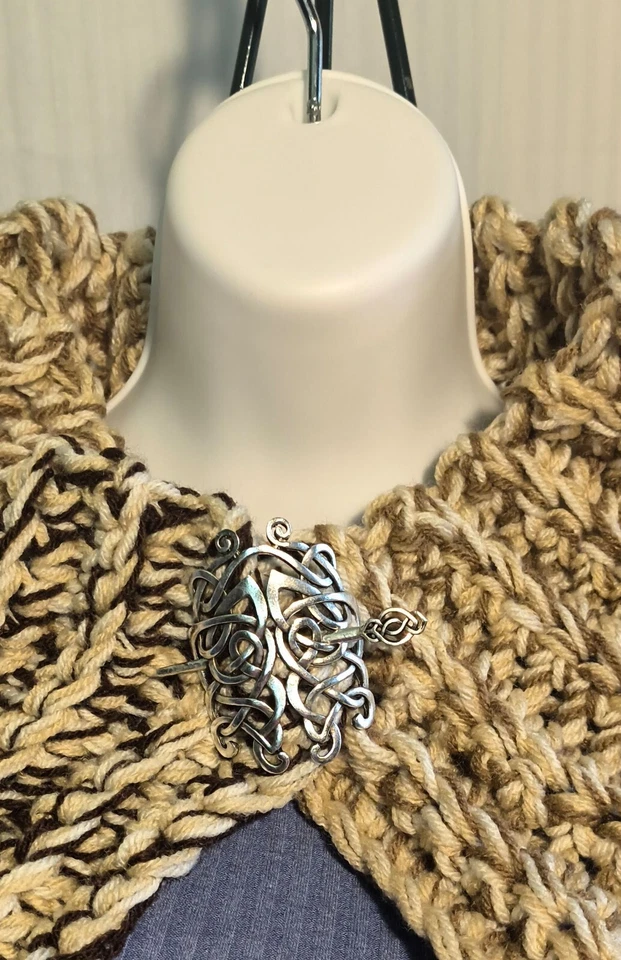 Outlander Style Capelet And Arm Warmers - Image 2 of 3