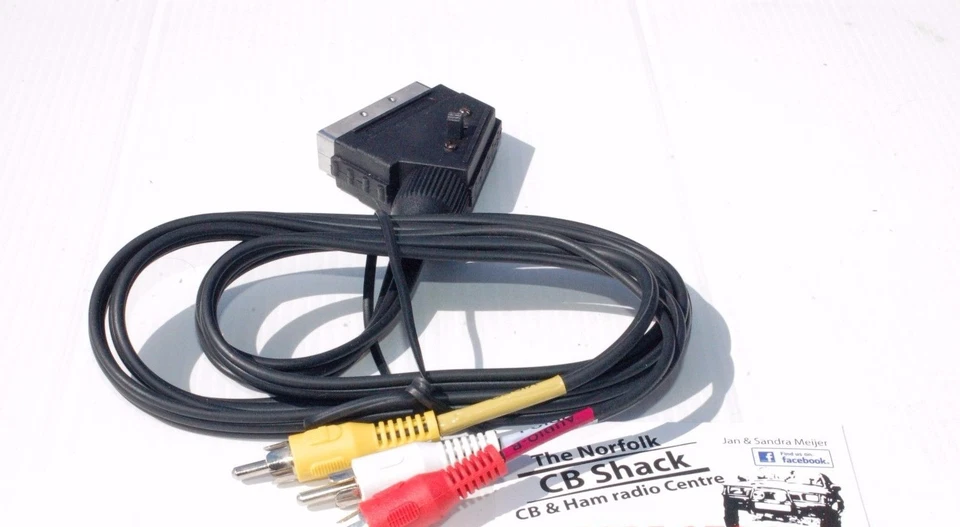 Scart Lead to 3 RCA Phono Audio Video Cable With Switch 1.5M - Image 3 of 4