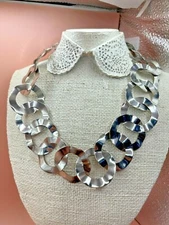 Beautiful Charming Charlie Silvertone Open Ruffled Ring Link Statement Necklace