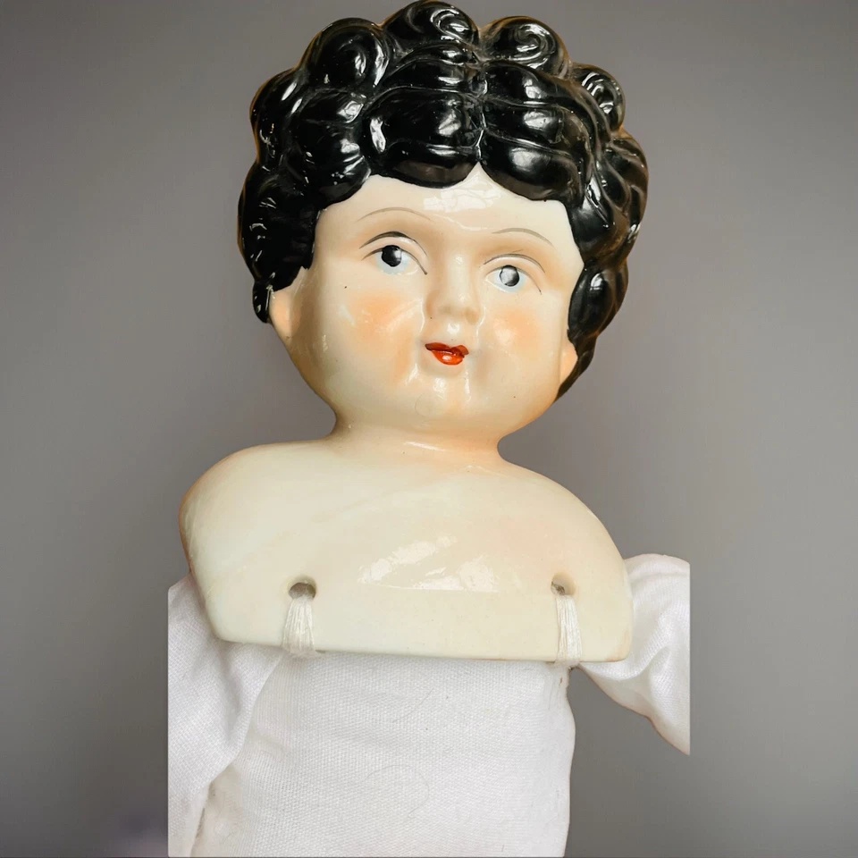 Poupée Ancienne type PARIAN en Porcelaine Dolly Madison 35 cm - Photo 4/4