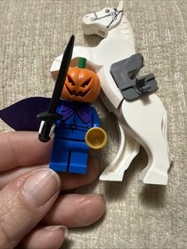 LEGO Scooby-Doo Headless Horseman Minifig Scd002  with Horse/Saddle Shaggy