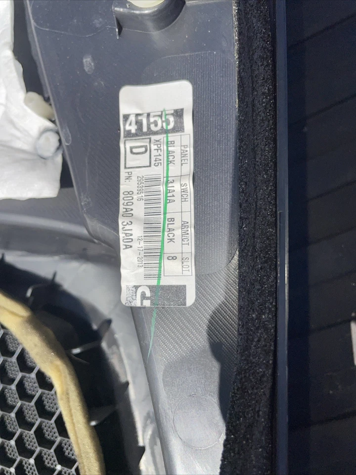 Infiniti JX35 QX60 2013-2015 panel interior del lado del pasajero delantero derecho OEM Foto 3 de 4