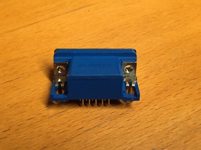 TYCO/AMP 788624-3 D-Sub High Density Connectors AMPL HD22 15P RCPT(5pcs = 1 lot)