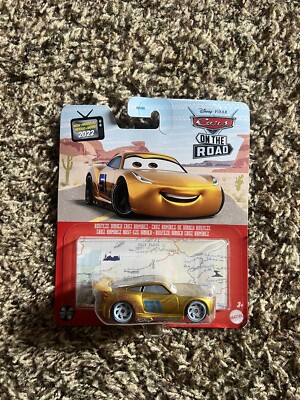 DISNEYPIXAR CARS 3 RUSTEZE DINOCO CRUZ RAMIREZ  ON THE ROAD SERIES