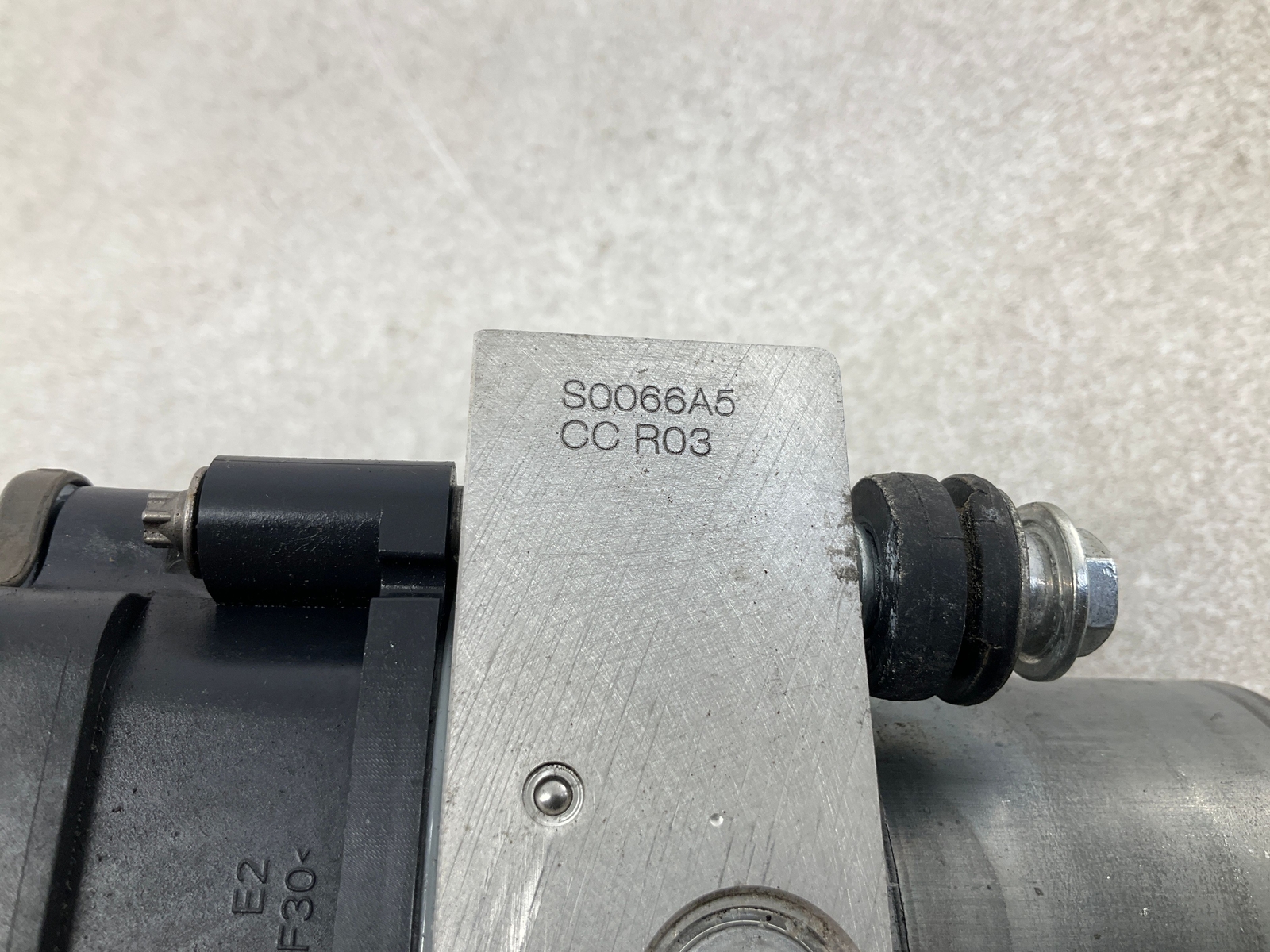 17-20 MASERATI Levante Anti-Lock Brake System ABS Pump