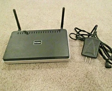 D-Link Wireless Router Model DIR-615 with 4 ports and Power Cord