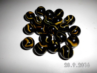25 Murmeln aus Glas Giftfrosch ca. 16mm - Glasmurmeln, Kugel (130098)