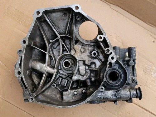 88-89 Honda Civic CRX 5MT Transmission Clutch Case Housing VSS 21000-PL3-A05 - 第 1/7 張圖片