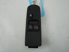 Porte avant et accessoires Mitsubishi COLT