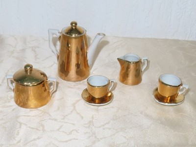Super schönes Puppen Porzellan Service  7 Teilig ! Vintage! Goldfarben!