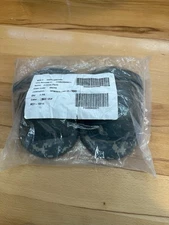 NEW US MILITARY ELBOW PADS ONE SIZE FITS ALL  ACU PATTERN (UCP) FREE SHIPPING