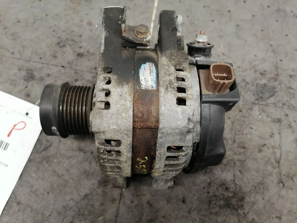 Alternador 150 amperios compatible con 07-16 SIENNA 1577519 Foto 3 de 4