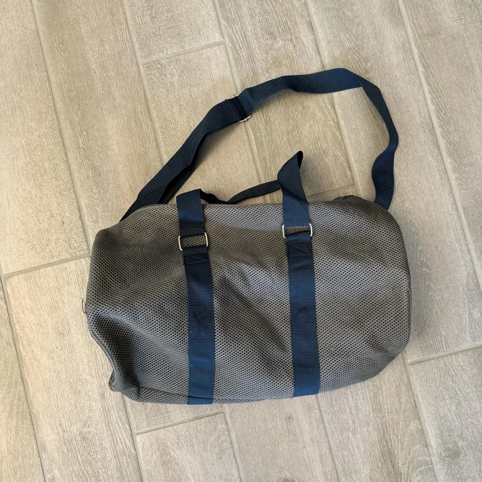 Bolso de Gimnasio de Lona Perry Ellis Gris Azul Malla Correa para el Hombro Deportes Viaje Foto 2 de 4