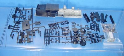 HO/HOn3 ROUNDHOUSE 2 TRUCK SHAY KIT WITH STEEL CAB WISEMAN MODEL SERVICES