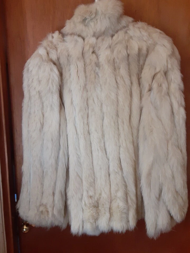 Niki Vintage Natural Blue Fox Fur Jacket In Excellent Condition Size Large. - Image 2 of 4