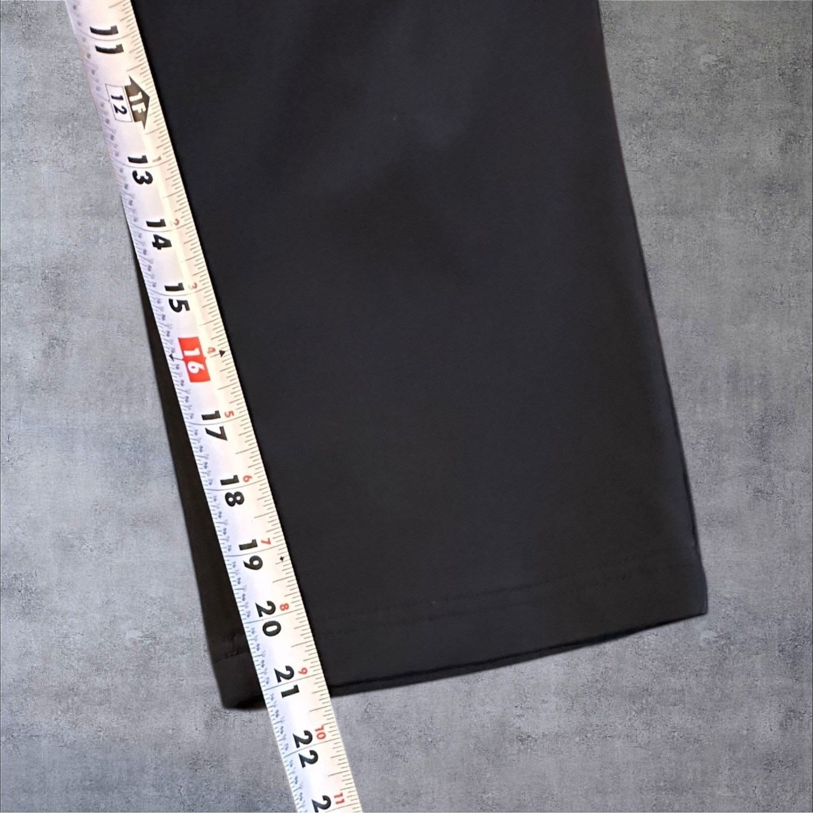 Columbia Womens Black Hiking Capri Pants Outdoor Cropped Trousers Size 12 thumbnail 3