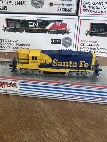 Locomotora diésel Atlas N 48055 Santa Fe SF GP7 Ph 1 nueva en caja | Condition: Used