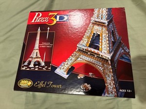 PUZZ 3D Eiffel Tower 3D Puzzle 300 pieces Intermediate Level 