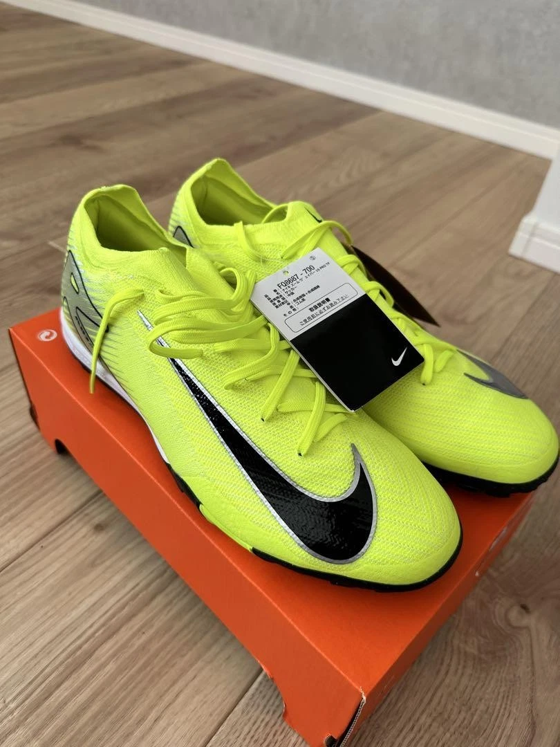 Nike Zoom Mercurial Vapor 16 Pro TF Mad Voltage Pack for Sale