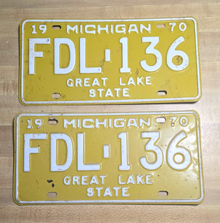 Michigan 1970 Great Lake State License Plate Pair FDL 136 (2 Plates)