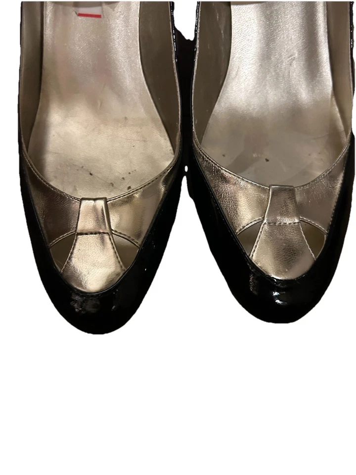 Salto anabela Lauren Ralph Lauren ouro preto couro envernizado 3” Mary Jane tamanho 8,5M - Imagem 4 de 4