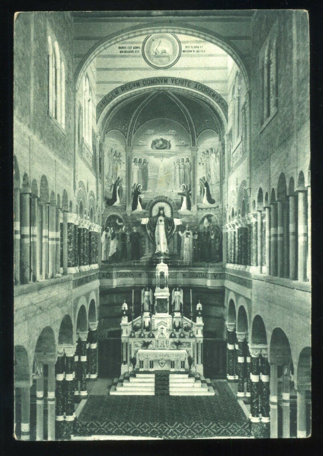 Foto 1 di 2