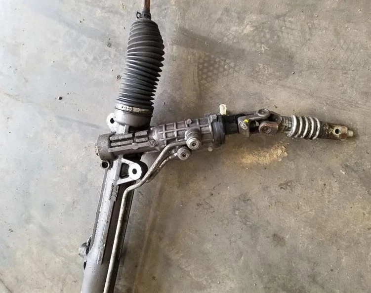 Pinhão e rack de direção BMW 745i 2002-2005 - Imagem 2 de 3