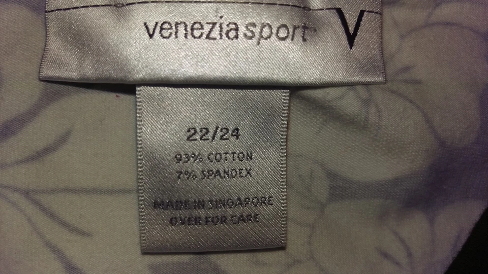 Blusa Camisa Top Venezia Sport Mujer Talla 22/24 22W/24W Negra Blanca Azul Floral Foto 2 de 4