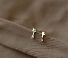Women's Star Stud Earring Round Cut Simulated Diamond In 14K Yellow Gold Plated