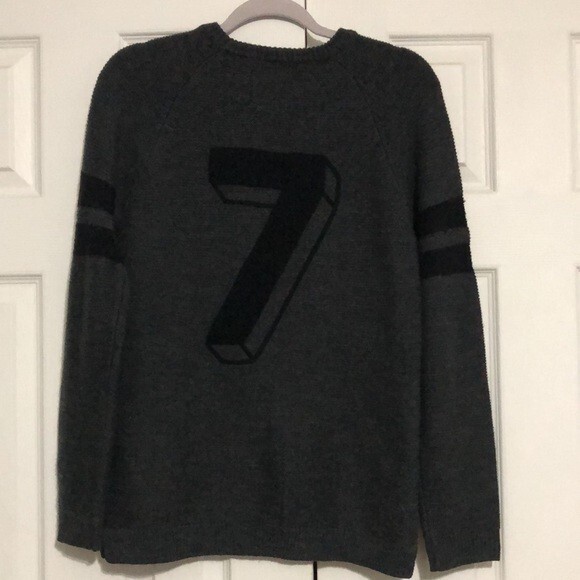 Picture 9 of 12