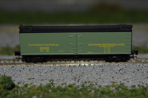 Frigorífico de una sola puerta Canadian National 40' escala Z 51800411 10329 C56438 | Zustand: Used