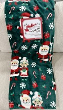 NWT Classic Green Santa  Mrs. Clause Oversize Plush Throw Blanket 60  x70  