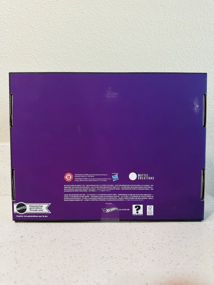 Hot Wheels × Transformers Nemesis Prime Mattel Creations Exclusive - In Hand - Image 4 of 4
