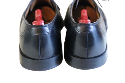 Scarpa elegante Allen Edmonds Chester 1903 in pelle nera con punta alare e brogue 11,5D - Foto 9 di 10