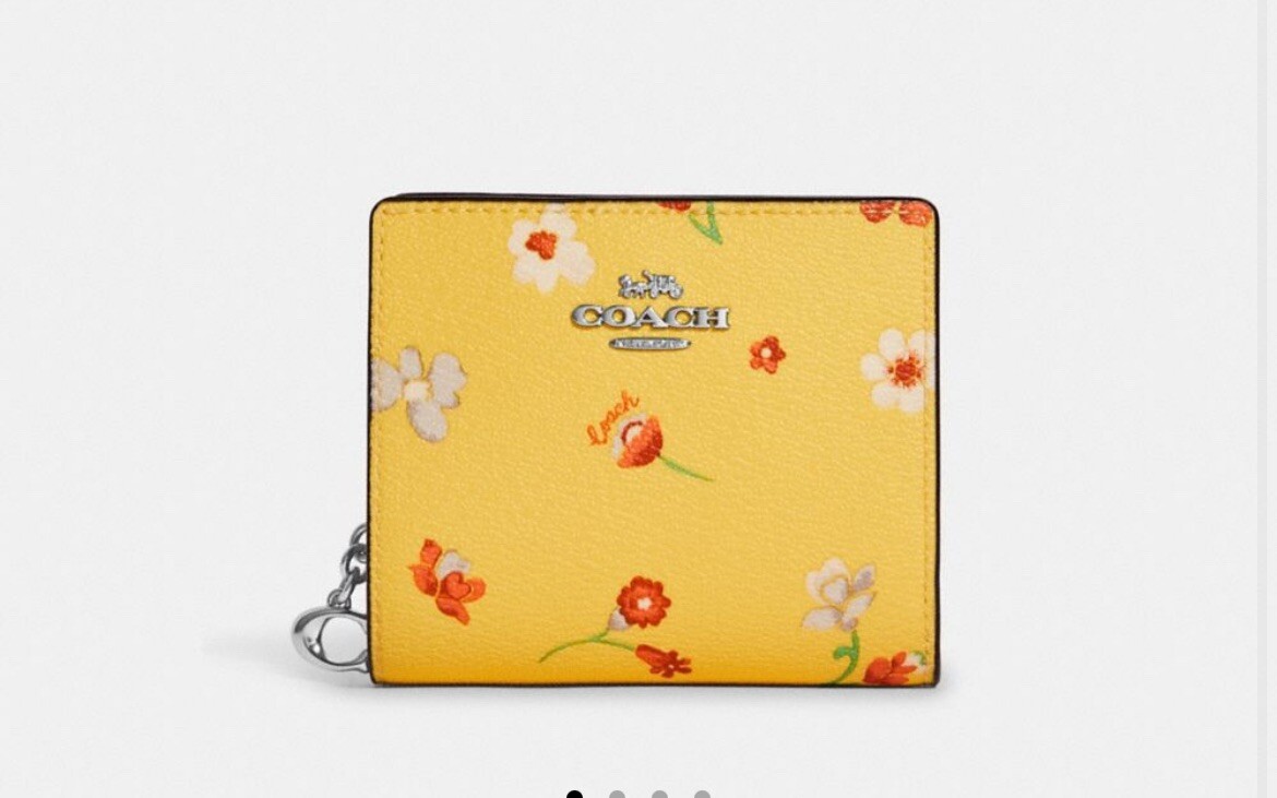 NWT COACH C8703 Snap Wallet In leather With Mystical Floral Print