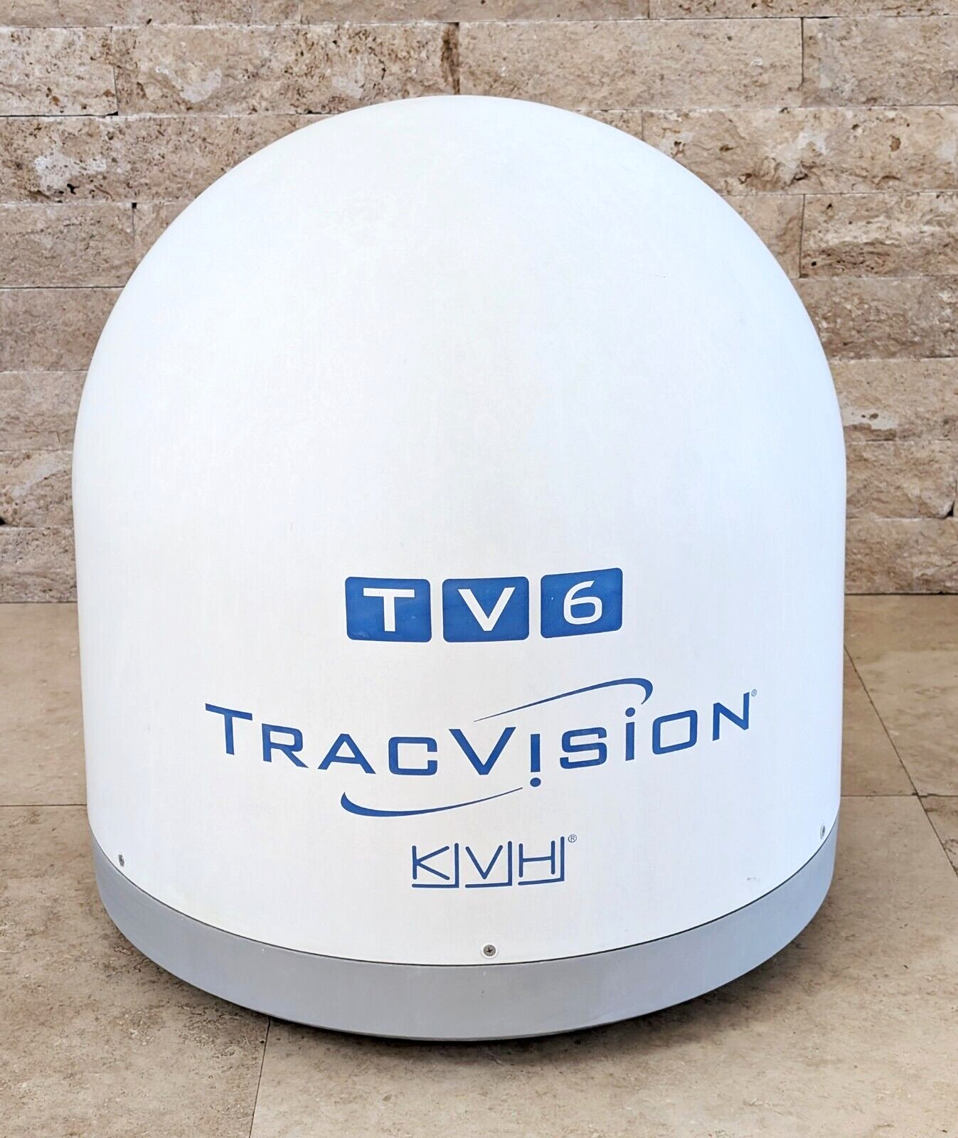 KVH TracVision TV6 Marine Satellite TV Antenna With Dome