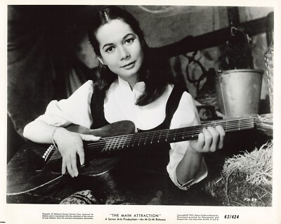 The Main Attraction 1962 Movie Photo 8x10 Nancy Kwan Press Portrait  *P101c
