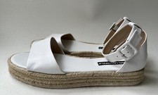 Sandalias al tobillo Karl Lagerfeld Paris Adara de cuero blanco para mujer talla 9,5 B-B12