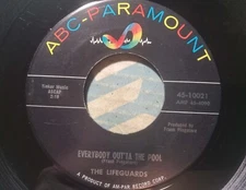 The Lifeguards - Everybody Out'ta The Pool - ABC-Paramount 10021 🔊