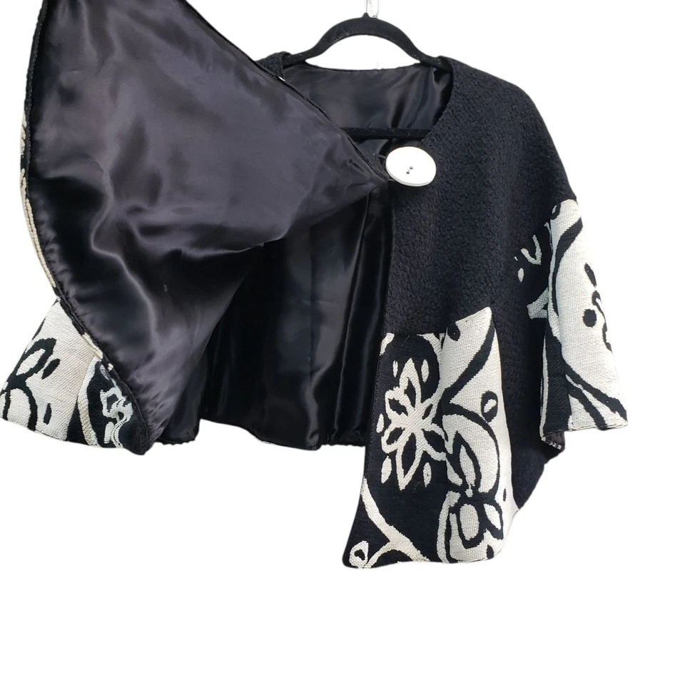 Abrigo de mujer vintage negro mezcla de capa floral mediano  Foto 4 de 4