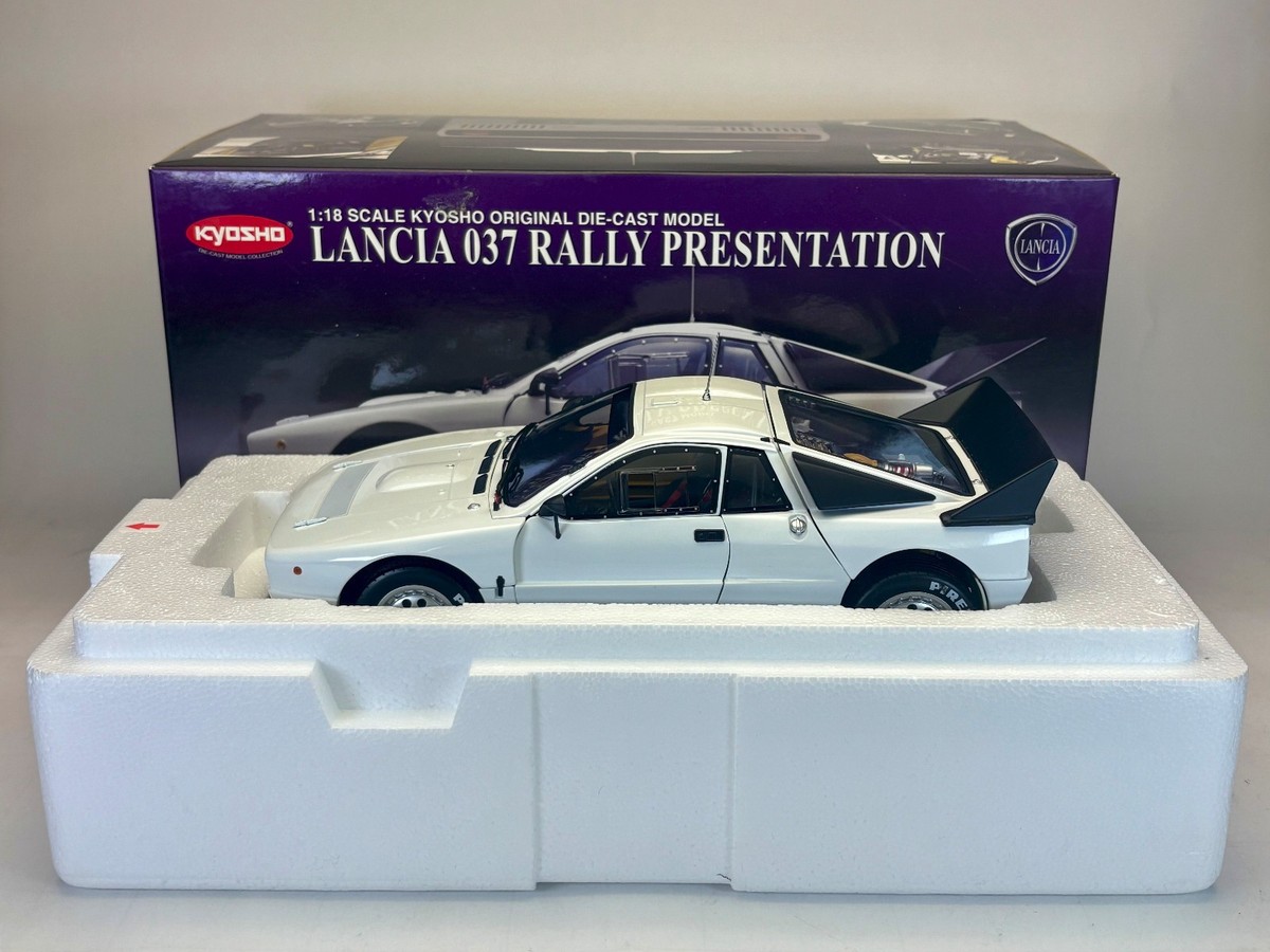 1:18 KYOSHO LANCIA 037 RALLY PRESENTATION (white) 1200pcs 08304W